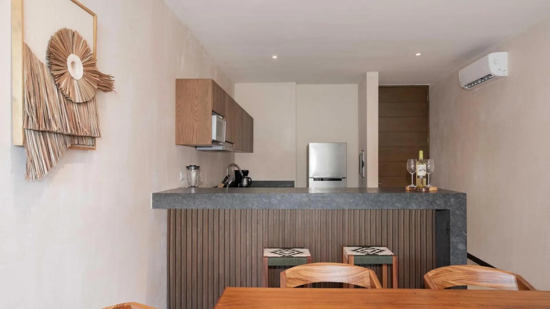 Apartment Tulum Penthouse Oasis: Rooftop Pool & Luxury Stay