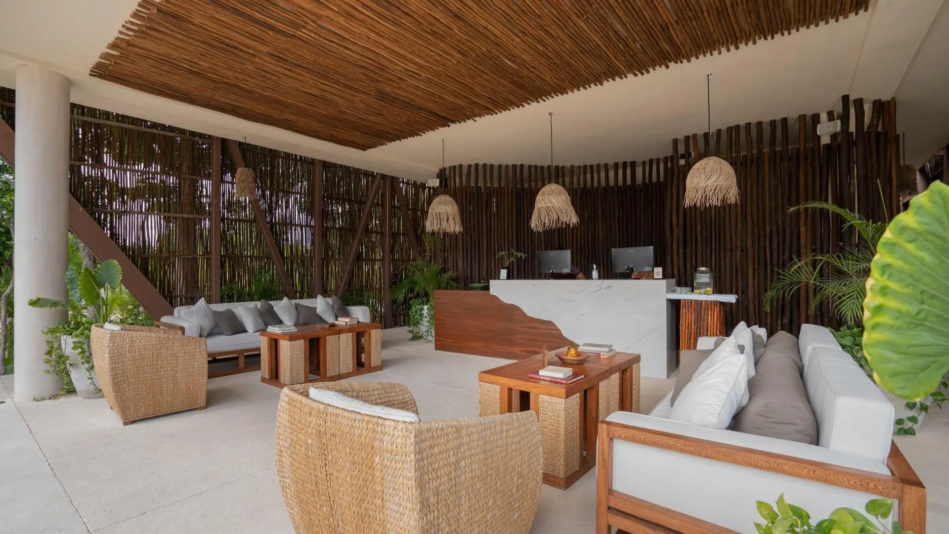 Apartment Tulum Penthouse Oasis: Rooftop Pool & Luxury Stay